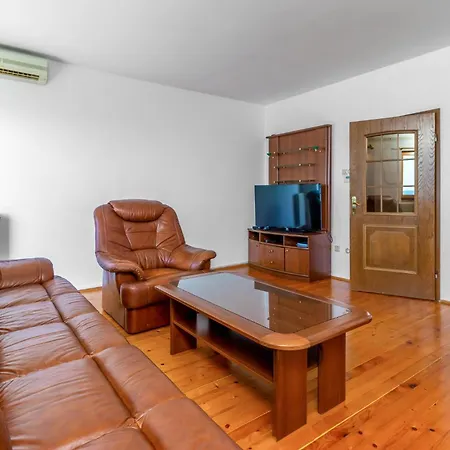 Lovely In Apartman *
